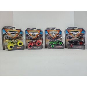 Monster Jam Lot 4x Monster Trucks -‎ Series 36